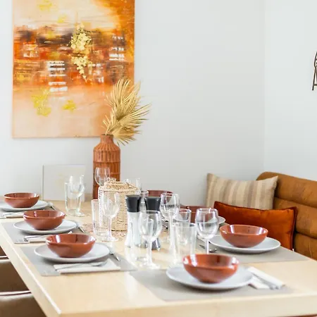 Apartment Art Loft Mit 3 Schlafzimmern I 98 Qm I 2 Arbeitsplaetze I 8 Gaeste