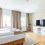 Art Loft Mit 3 Schlafzimmern I 98 Qm I 2 Arbeitsplaetze I 8 Gaeste Apartment *