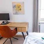 Apartment Art Loft Mit 3 Schlafzimmern I 98 Qm I 2 Arbeitsplaetze I 8 Gaeste *