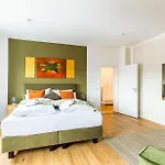 Art Loft Mit 3 Schlafzimmern I 98 Qm I 2 Arbeitsplaetze I 8 Gaeste * Passau