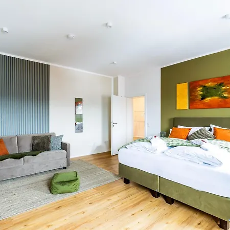 Art Loft Mit 3 Schlafzimmern I 98 Qm I 2 Arbeitsplaetze I 8 Gaeste Passavia