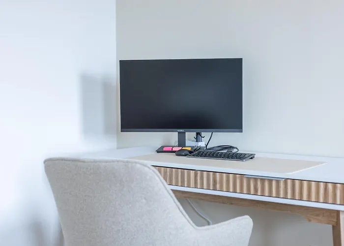 Appartamento Art Loft Mit 3 Schlafzimmern I 98 Qm I 2 Arbeitsplaetze I 8 Gaeste